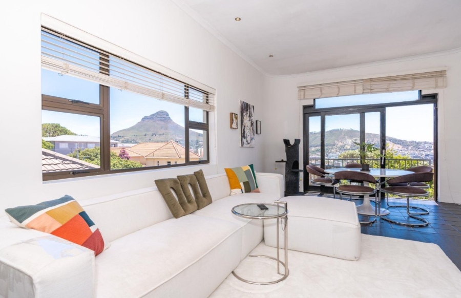 To Let 2 Bedroom Property for Rent in Vredehoek Western Cape